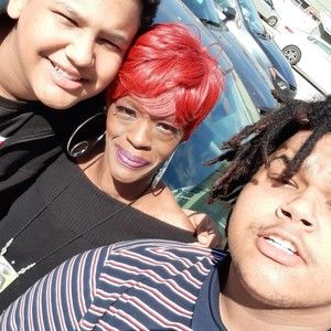 Meet your Posher, Annette